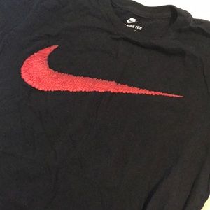 Nike men’s Black T